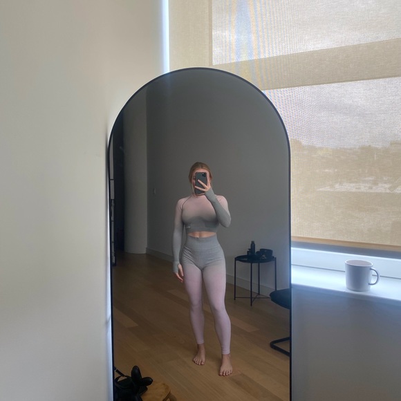 GymShark Light Grey/Light Pink 3 Piece Set: Crop Top, Sports Bra, and Leggings - Picture 1 of 10